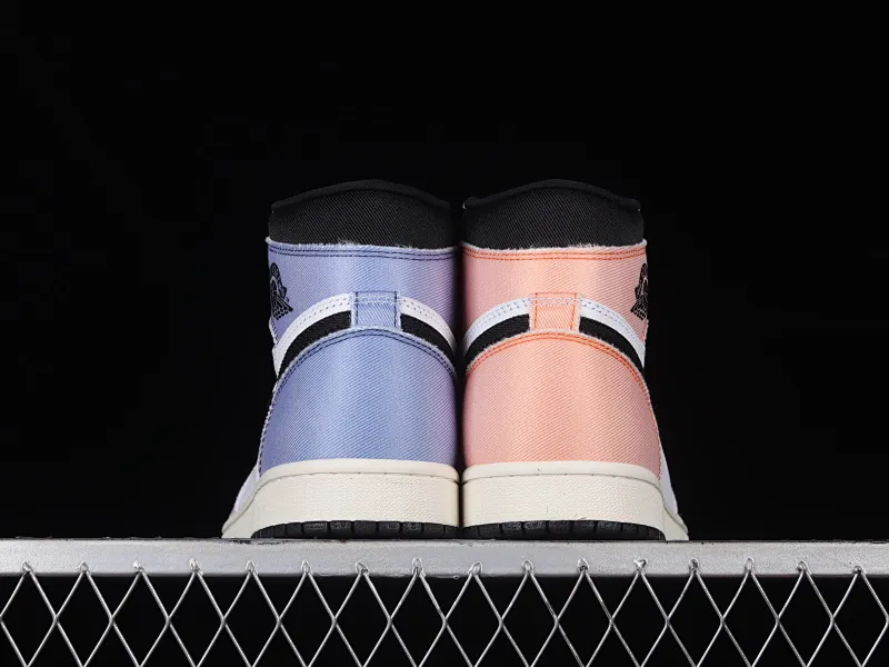 All categories Air Jordan Jordan series basketball shoes Air Jordan 1 High Air Jordan 1 High OG "Skyline" AJ1 Jordan 1 denim high-top basketball shoes DX0054-805